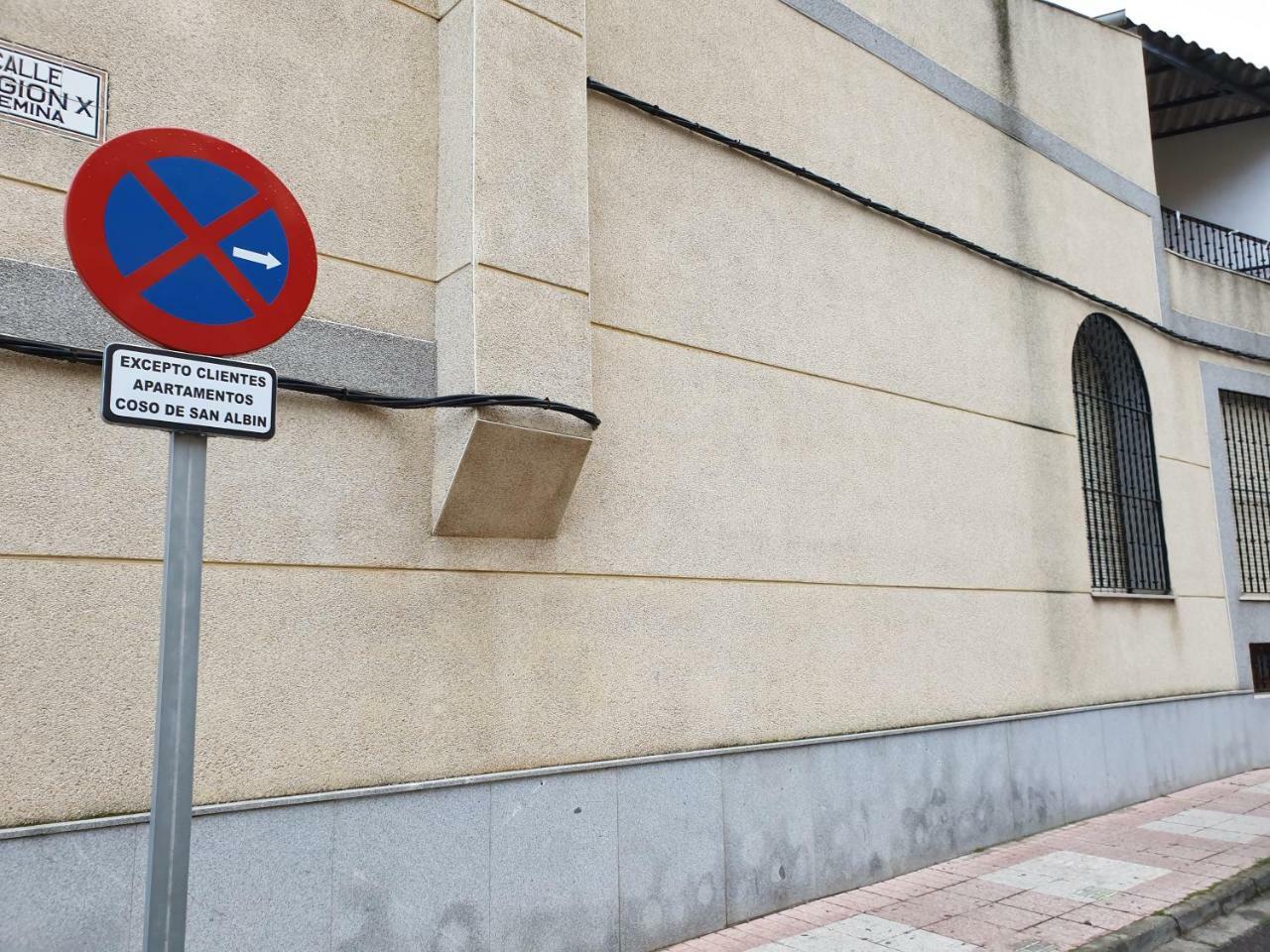 Apartamentos Coso De San Albin メリダ エクステリア 写真