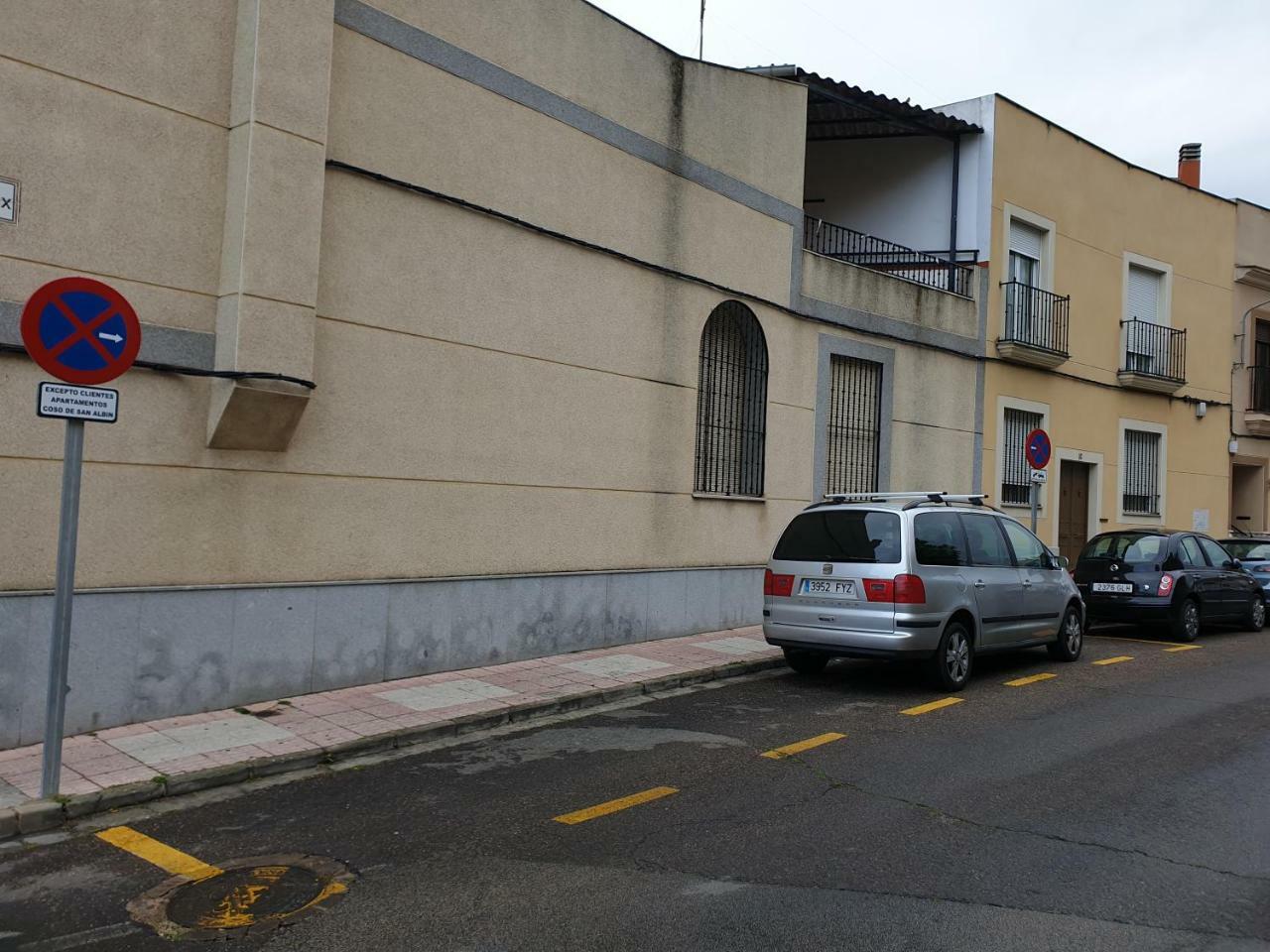 Apartamentos Coso De San Albin メリダ エクステリア 写真