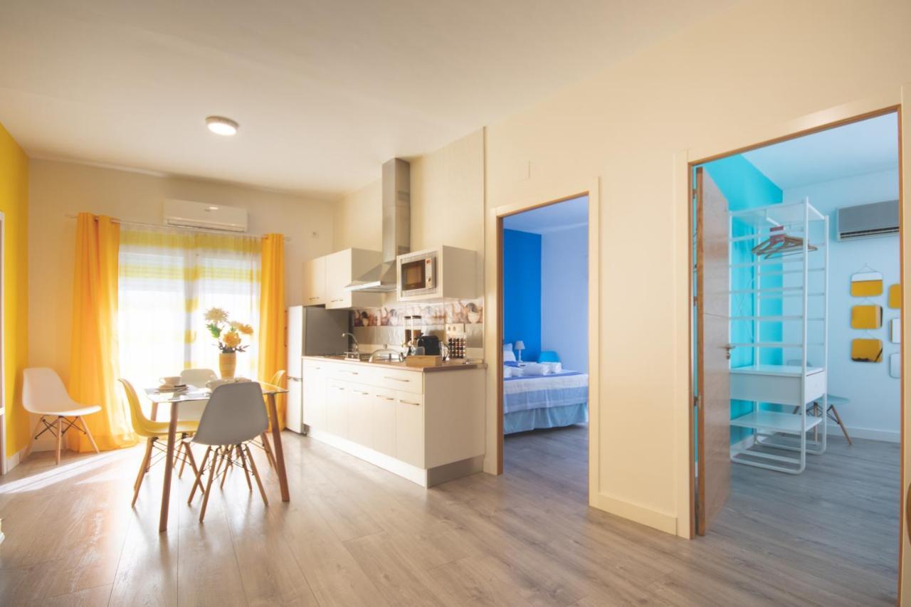 Apartamentos Coso De San Albin メリダ エクステリア 写真